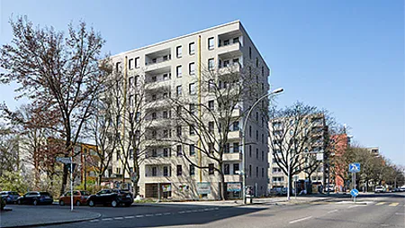 Außenansicht der Sewanstraße