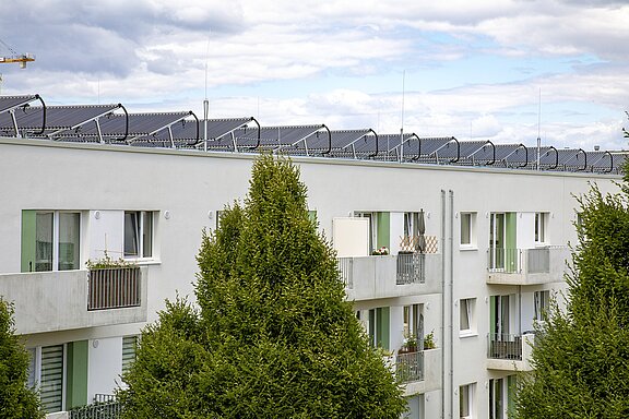 Neubauprojekt Powerhouse Außenansicht Balkone